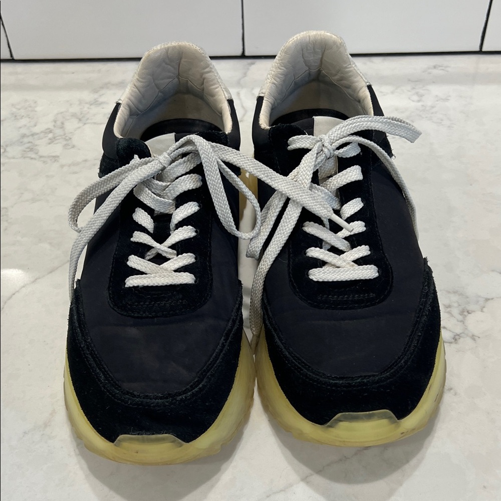 Massimo Dutti sneakers. Black with clear soles. Suede, leather and nylon. EU 42